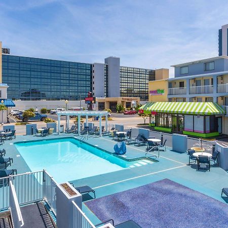 Ramada By Wyndham Virginia Beach Esterno foto