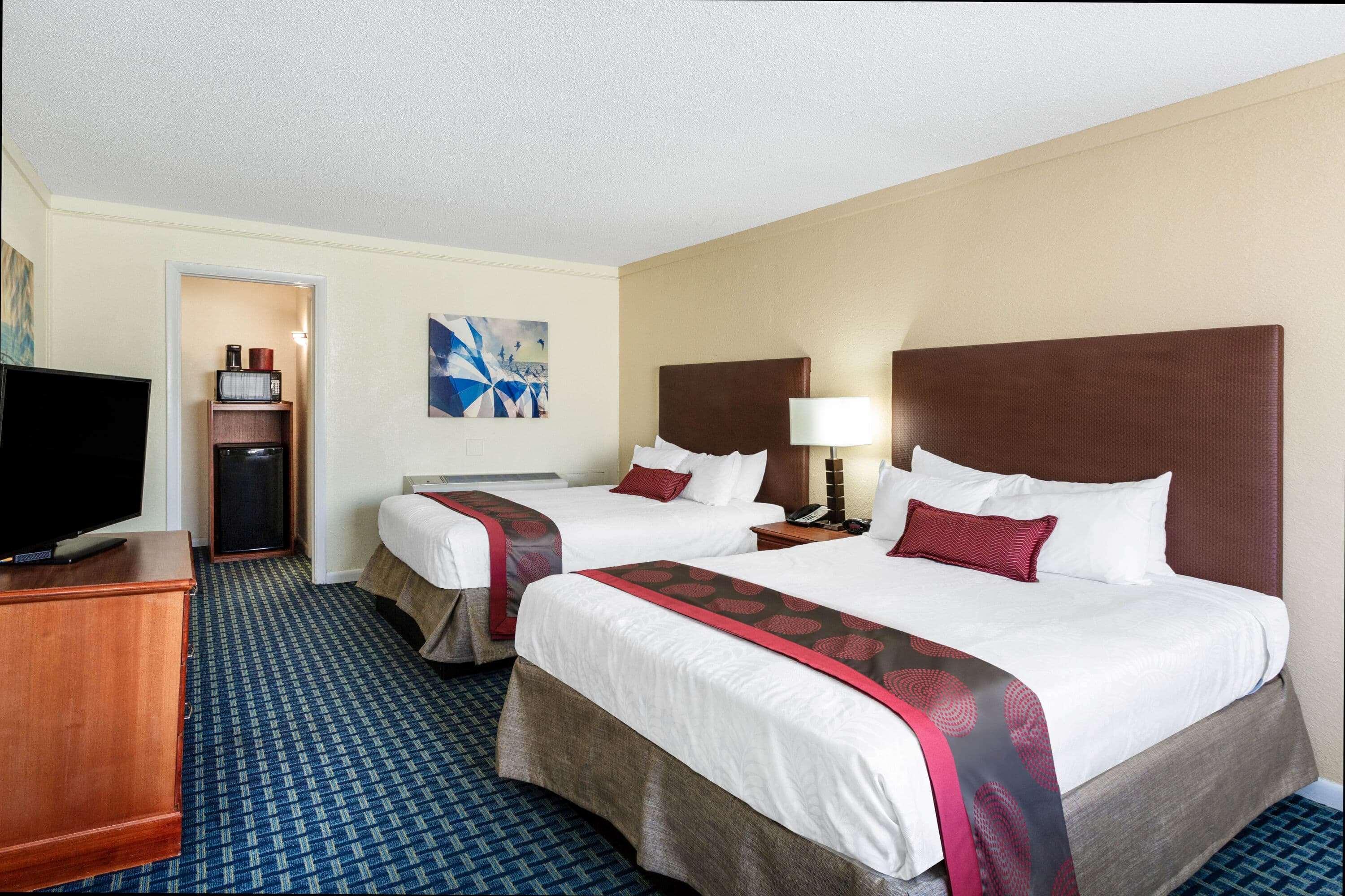 Ramada By Wyndham Virginia Beach Esterno foto